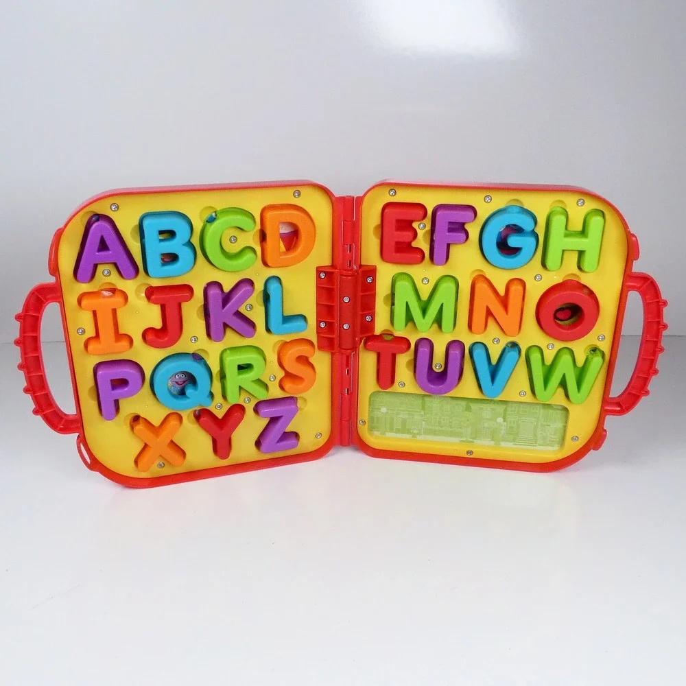 Sesame Street Elmos On The Go ABC ALPHABET CASE Complete Set all Letters 2017